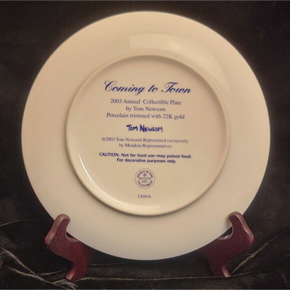 Vintage Avon Porcelain Collector's Plate "Coming to Town" - Picture 2 of 10